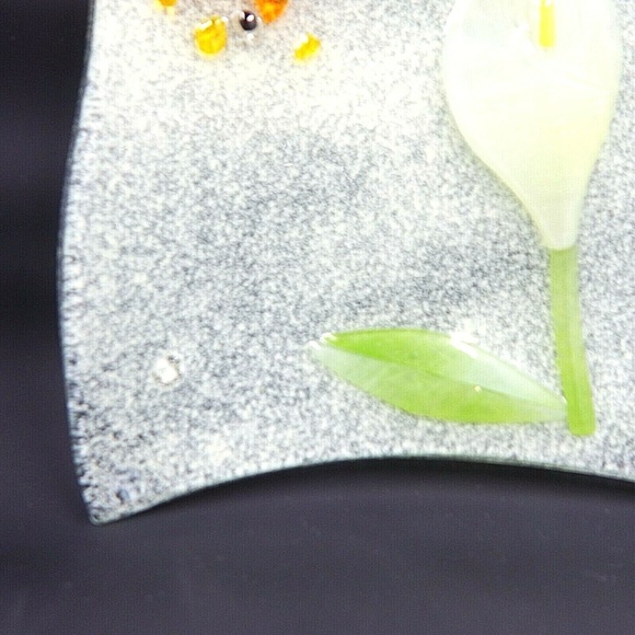 Fused Glass Calle Lily Rectangular Plate - Picture 3 of 9
